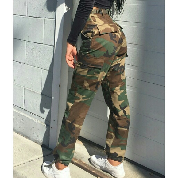 SOLD OUT - Picture 4 of 8